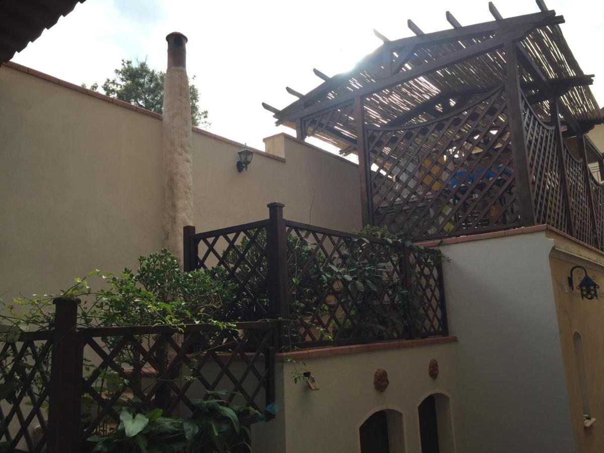 Villa Serra B&B Iun E6769 Oristano Exterior photo